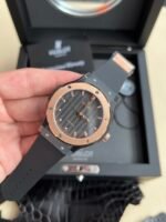 Classic Fusion 42mm Ceramic/RG JJZF 1:1 Best Edition Black Textured Dial On Black Rubber Strap - Image 3