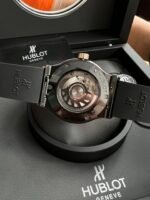 Classic Fusion 42mm Ceramic/RG JJZF 1:1 Best Edition Black Textured Dial On Black Rubber Strap - Image 6