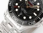 Seamaster Diver 300M ZF 1:1 Best Edition Black Ceramic Bezel Black Ceramic Dial on SS Bracelet A8800 - Image 5