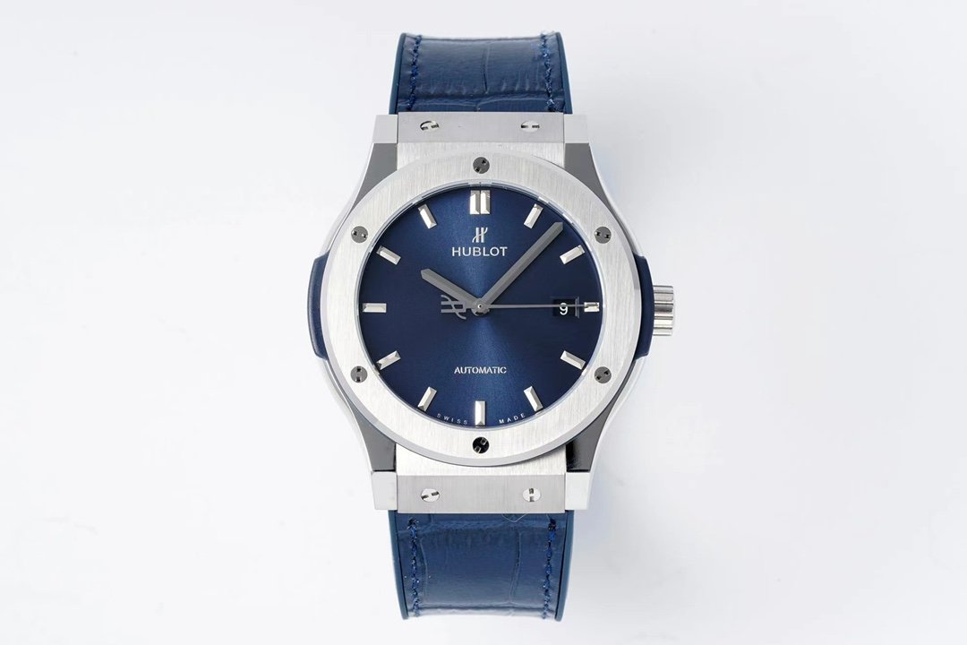 Classic Fusion 42mm Titanium JJZF 1:1 V2 Best Edition Blue Dial On Blue Gummy Strap