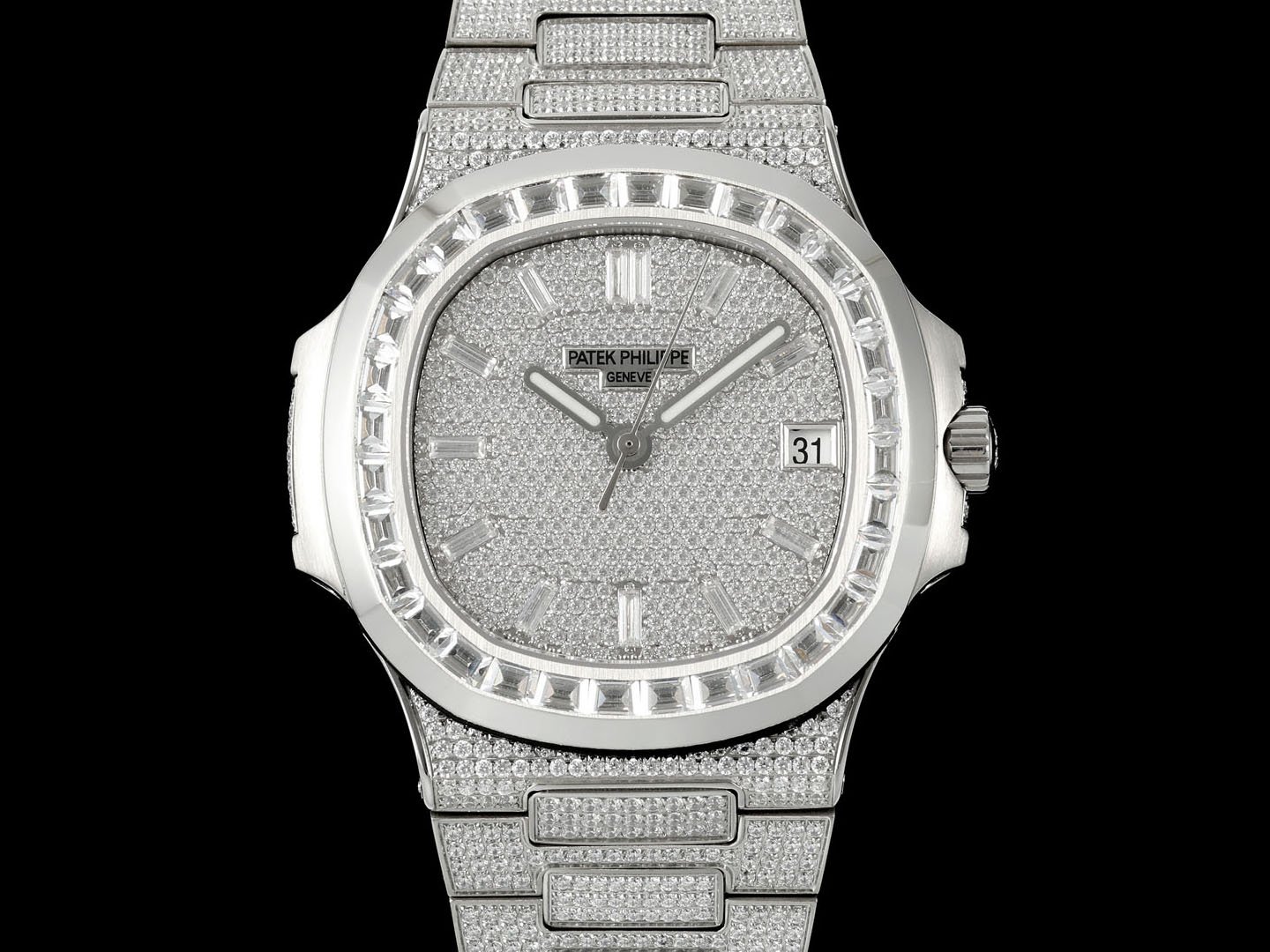 Patek Philippe Nautilus 5711 Diamond-Set White Gold Nautilus AMGF 40MM Silver Single-Row Diamond Bezel Silver Diamond Strap Movement 324